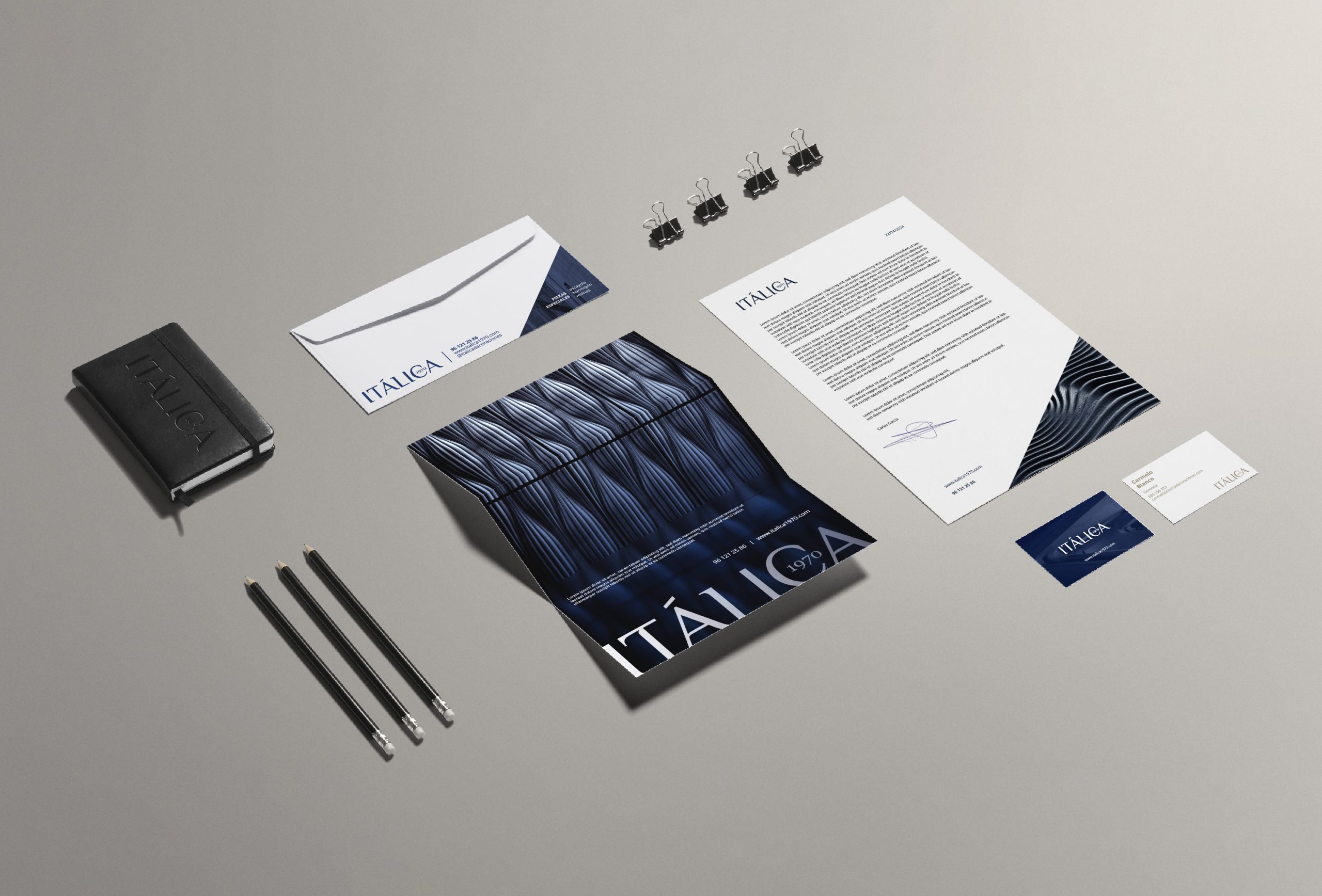 Business-stationery-free-mockup-by-mockupcloud copia Business-stationery-free-mockup-by-mockupcloud copia
