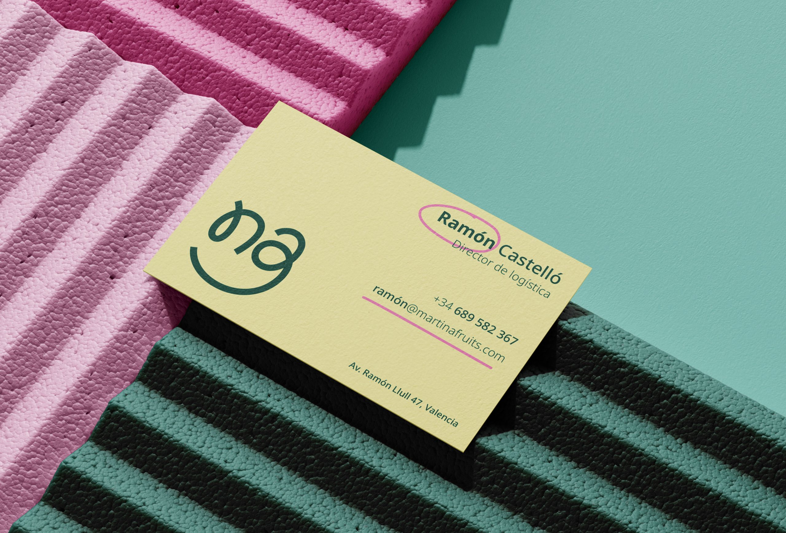 Free_Business_Card_Mockup_1 Free_Business_Card_Mockup_1