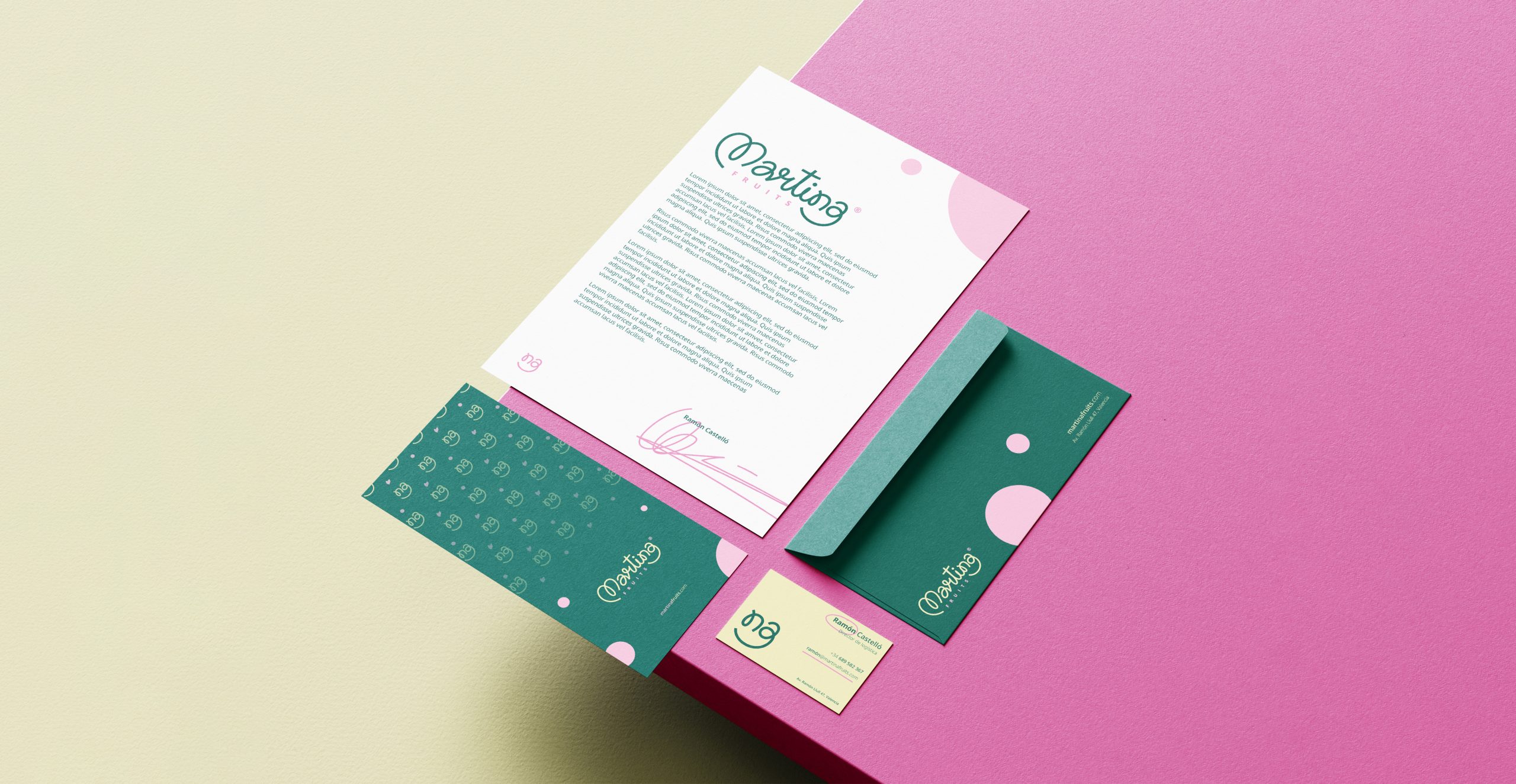 Free_Stationery_Mockup_4_2 Free_Stationery_Mockup_4_2